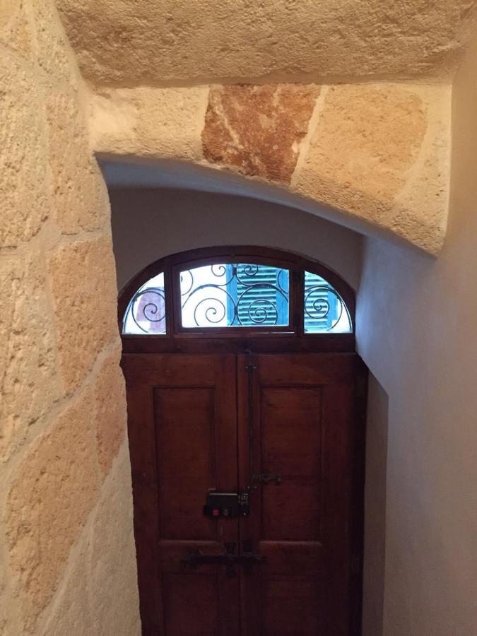 לינה וארוחת בוקר מונופולי Casa E Bottega מראה חיצוני תמונה